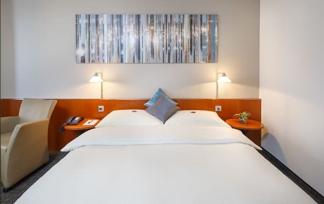 Double Room (First)