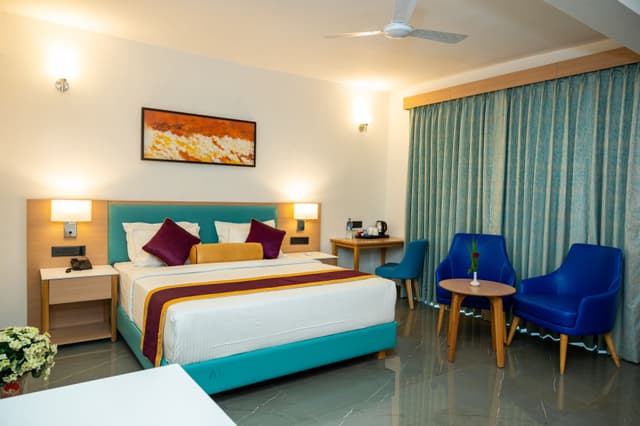 Super Deluxe Room with bathtub
