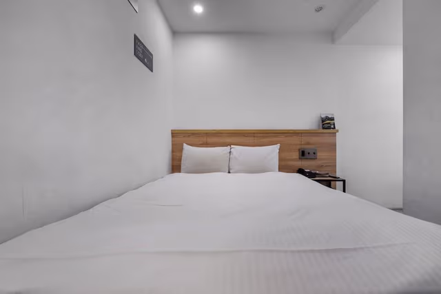 Classic Double Room, No Windows