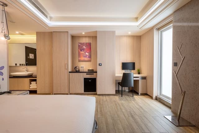 Classic Double Room