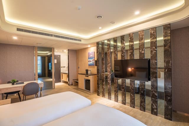 Classic Twin Room