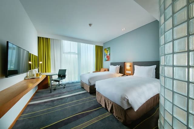 Standard Room, 1 King Bed
