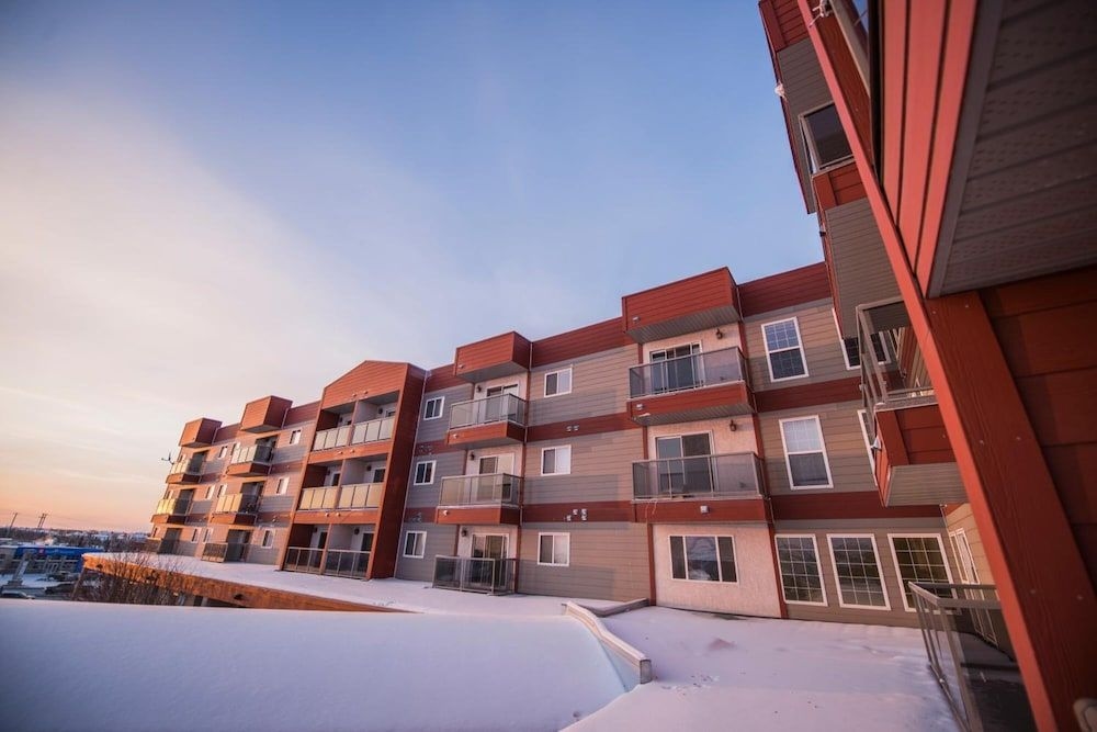 Stanton Suites Yellowknife0