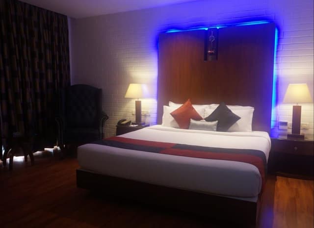 Executive Room