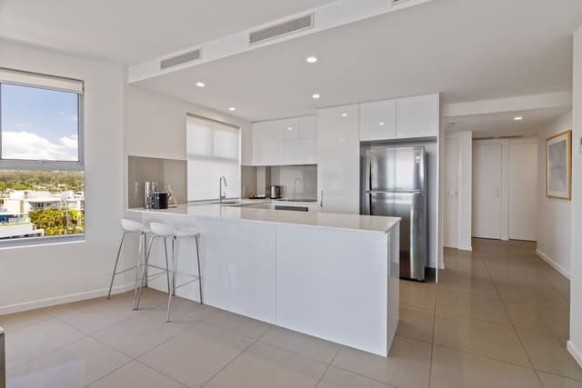 2.5 Bedroom Ocean View Apartment