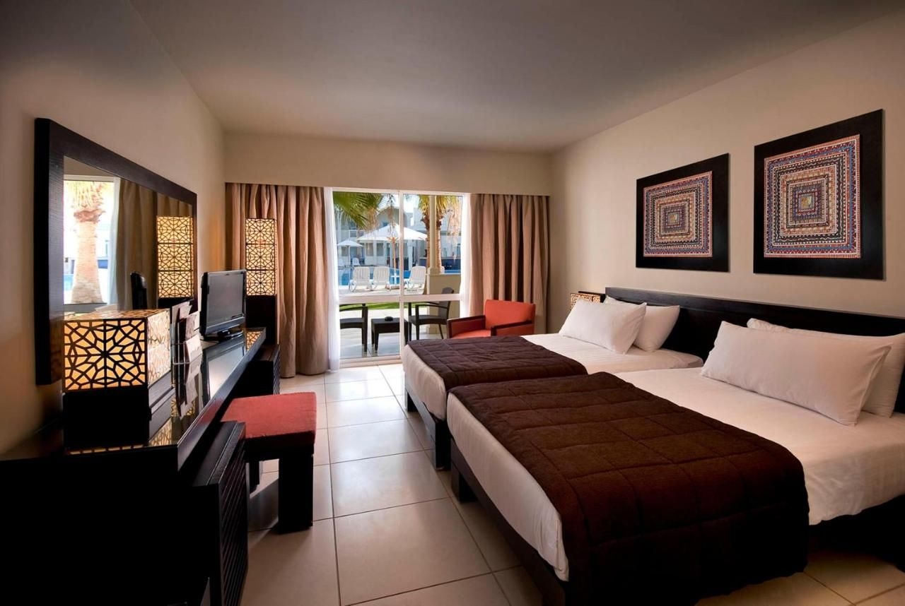 Reef Oasis Beach Resort1
