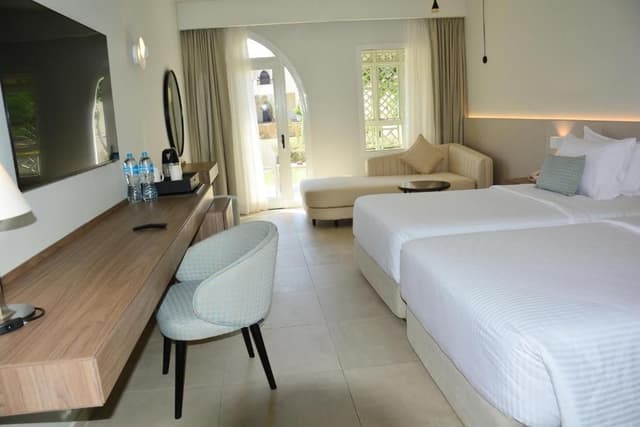 Deluxe Room With Garden View