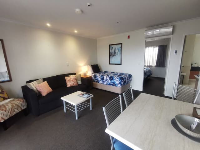 Standard Suite, 1 Bedroom, Kitchen