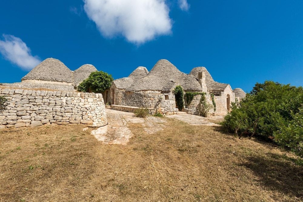 Trulli di Monte Reale2