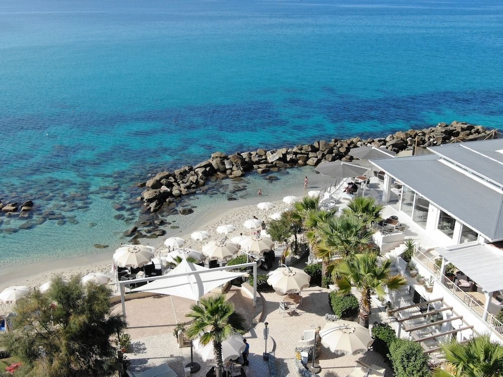 Baia del Godano Resort and Spa3