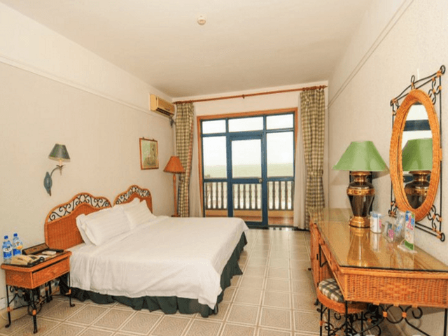 Sea View King