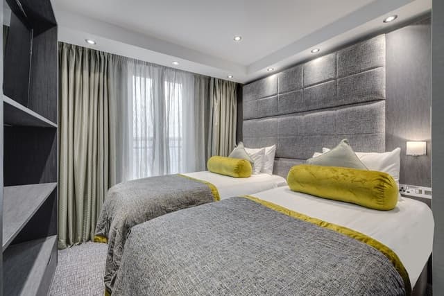 Superior Twin Room