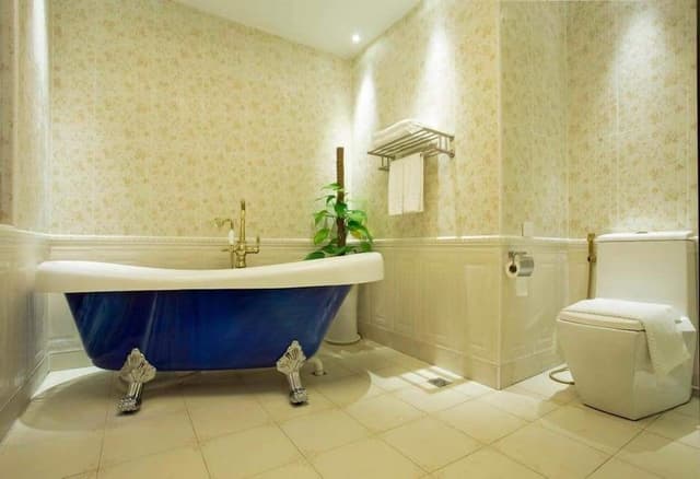 Suite Room