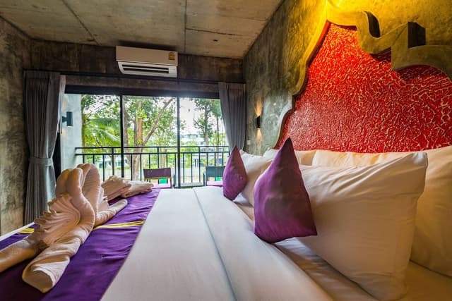 Deluxe Double or Twin Room