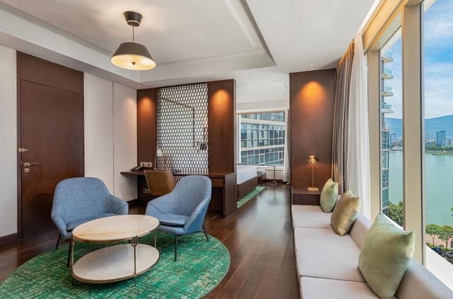 Suite, 1 Bedroom, City View