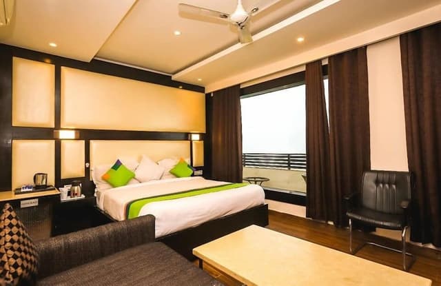 Executive Room