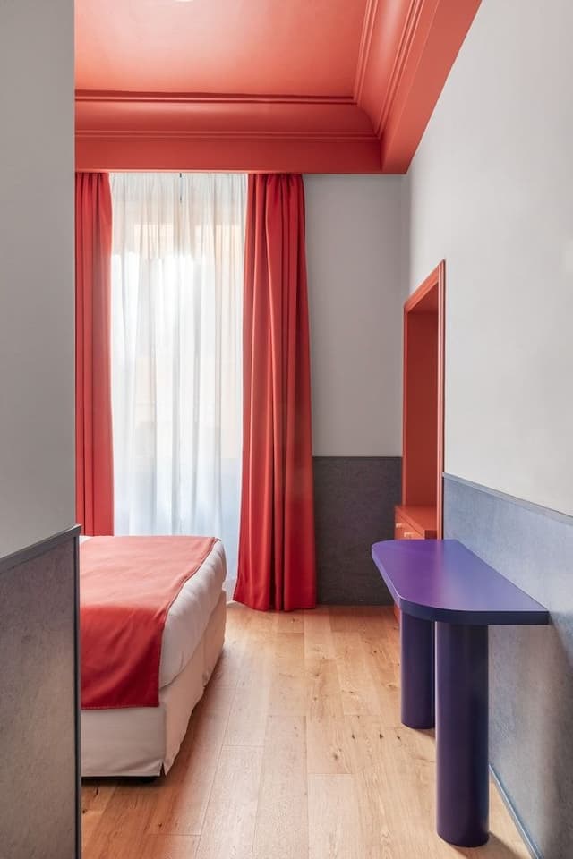 Comfort Room