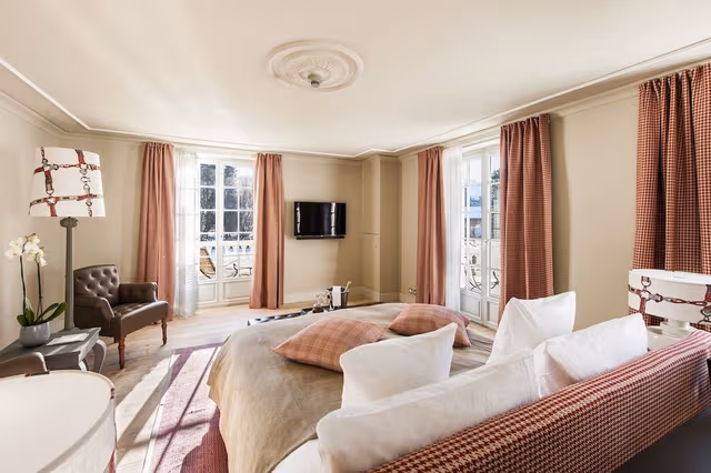 Deluxe Room (Chic)