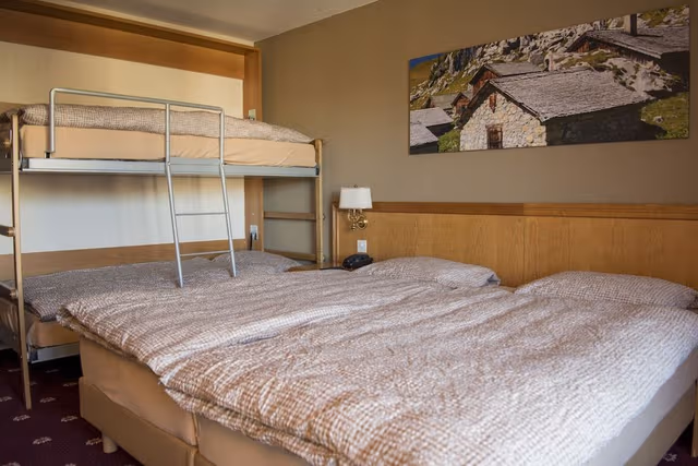 Triple Room