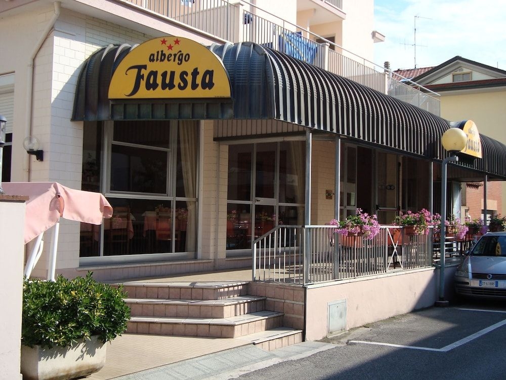 Fausta Igea Marina0