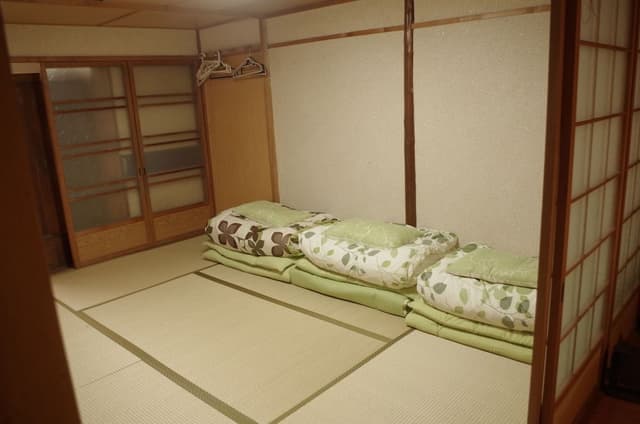 Traditional House, 4 Bedrooms, Non Smoking