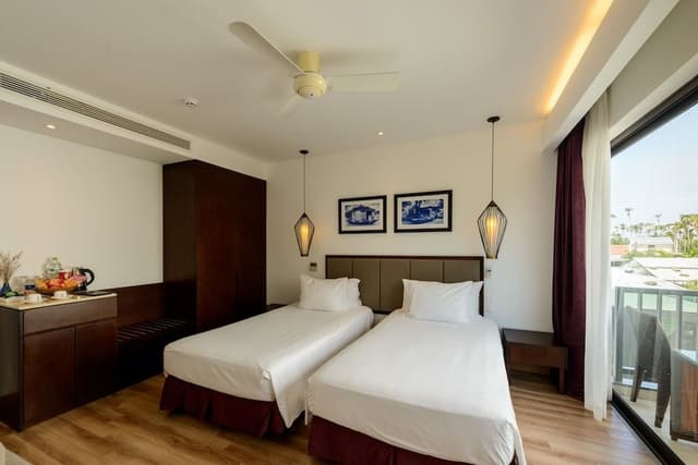 Family Room, 2 Bedrooms, Connecting Rooms
