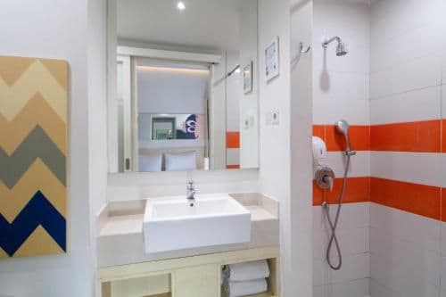 Cleo Rooms