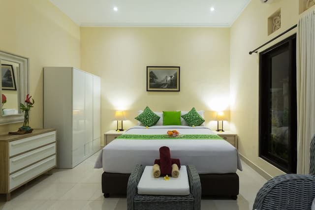 Villa, 3 Bedrooms, 2 Bathrooms