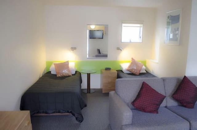 Twin Room, 2 Twin Beds, Ground Floor (Unit 1)
