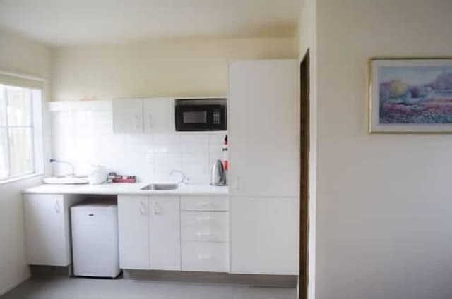 Twin Room, 2 Twin Beds, Ground Floor (Unit 1)