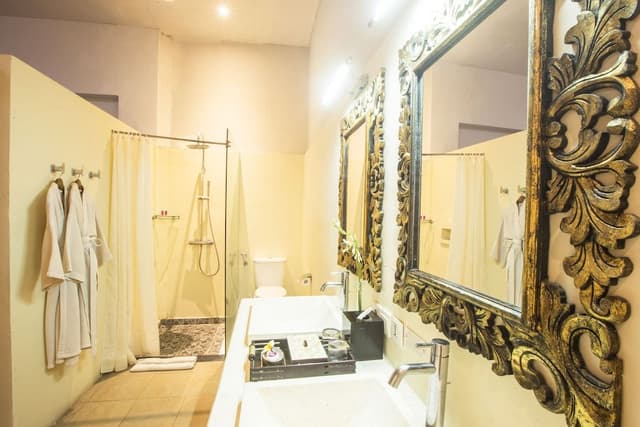Three Bedroom Pool Suite