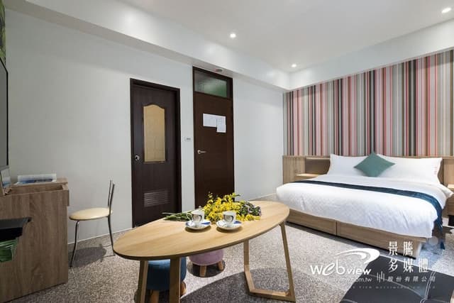 Comfort Double Room (202)