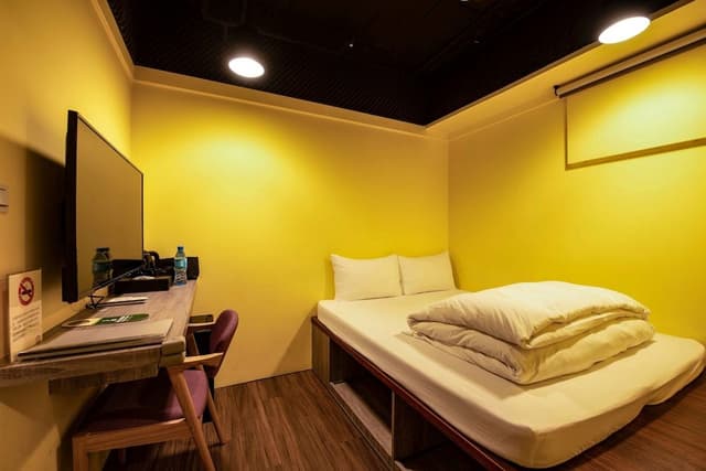 Economy Double Room, Ensuite