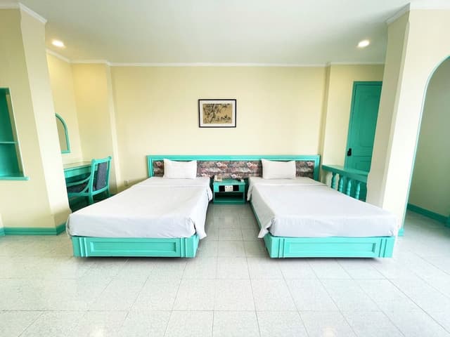 Senior Room