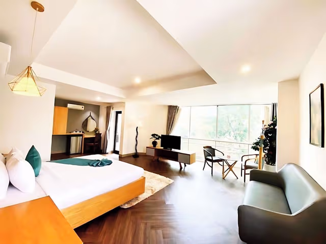 Panorama Suite with City view - Free Afternoon Tea