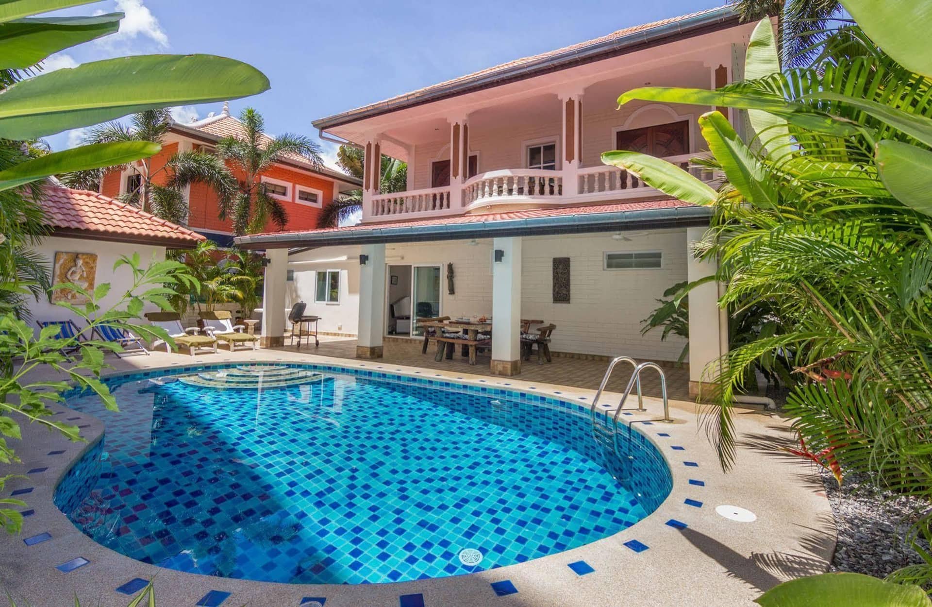 Villa Waree with pool Villa Waree with pool