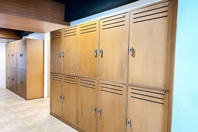 Twin Room, Shared Bathroom
