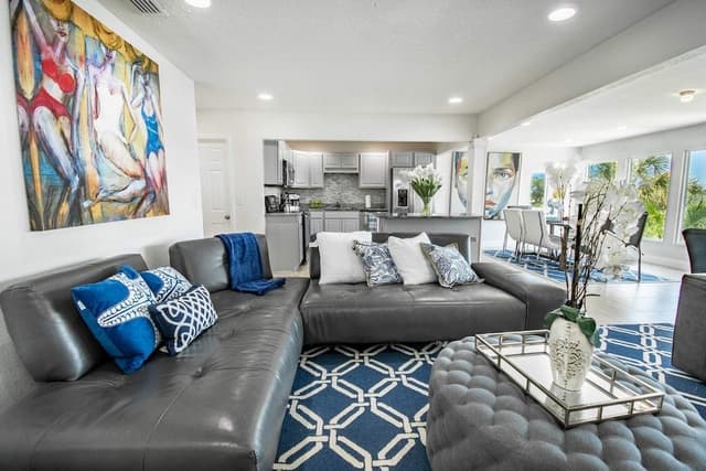 Panoramic Condo, 3 Bedrooms, Harbor View, Overwater