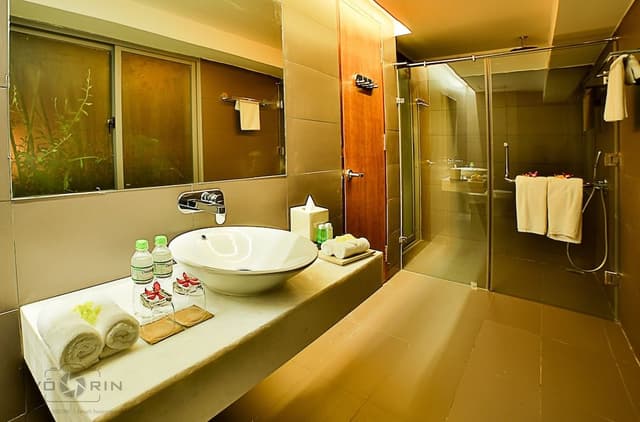 Superior Double Room, City View