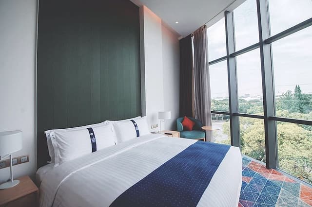 Standard Room, 1 King Bed (Minifridge)