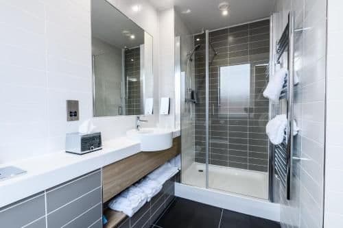 Standard Room with Free Hot Breakfast