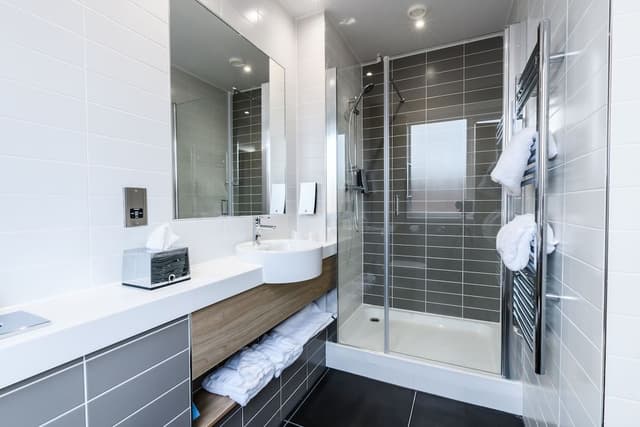 Standard Room, 1 Double Bed (with Free Hot Breakfast)