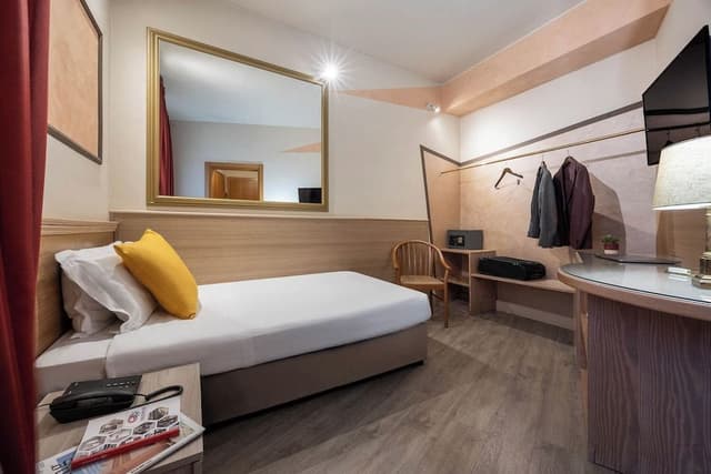 Single Room