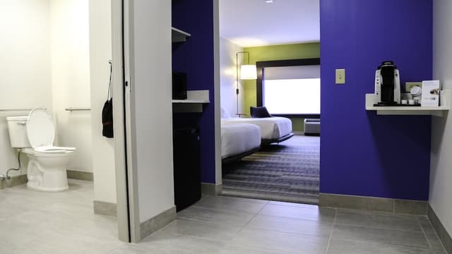 Standard Room, 2 Queen Beds, Accessible (Mobility, Roll-In Shower)