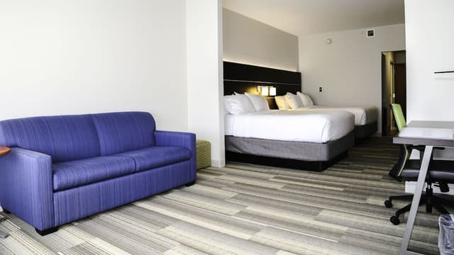 Suite, 2 Queen Beds, Accessible (Mobility, Accessible Tub)