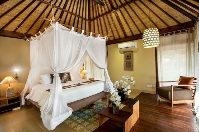 Jungle Lanai Cottage (Snorkeling Included)
