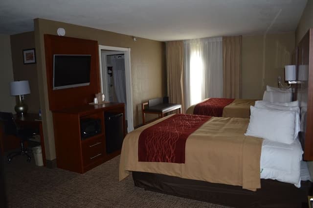 Suite, 2 Queen Beds, Non Smoking