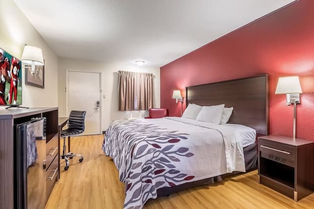 Superior Room, 1 King Bed, Accessible, Non Smoking