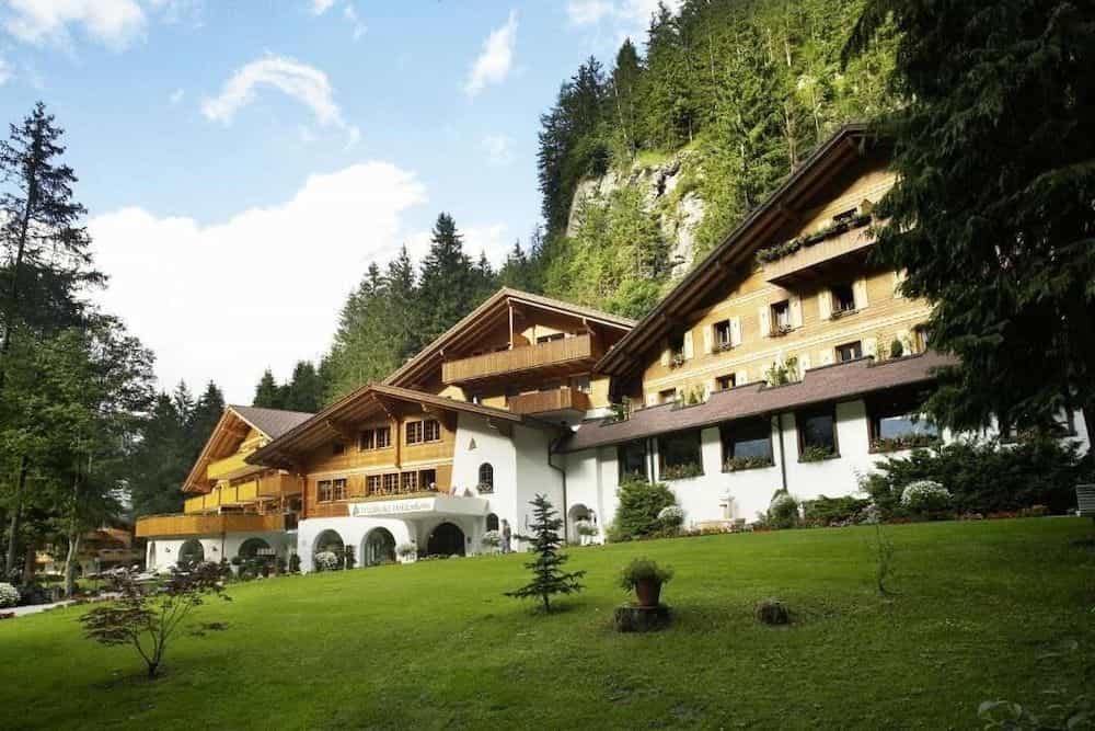 Waldhotel Doldenhorn Waldhotel Doldenhorn