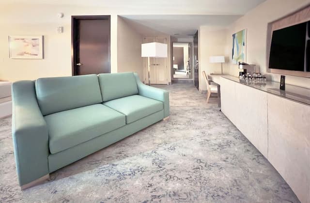 Luxury Room, 1 King Bed
